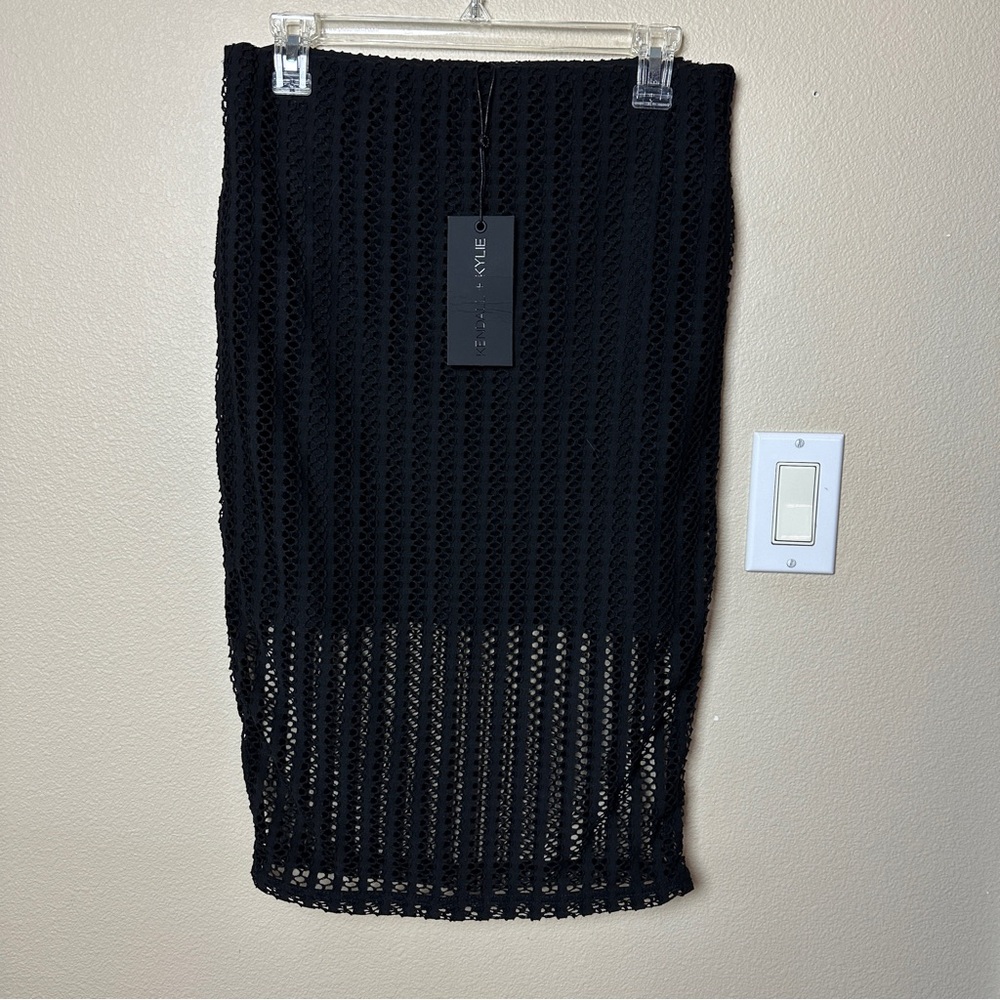 KENDALL + KYLIE Cut Out Eyelet Pencil Skirt | Black Size M NWT